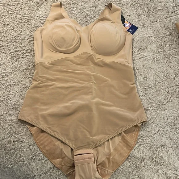 HoneyLove Liftwear tank bodysuit - Picture 2 of 8